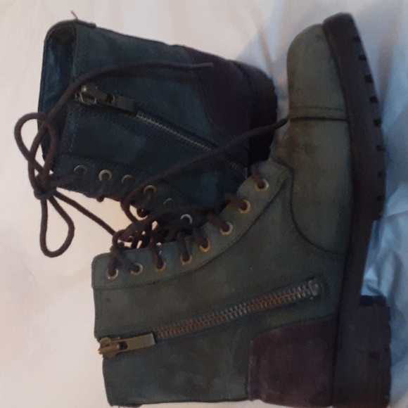 UGG Kilmer II Slate Suede Shearling Chunky Moto Combat Boots Woman's Siz… - Picture 8 of 12